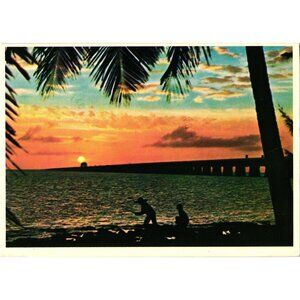 Seven Mile Bridge Postcard Sunset Scene Palm Trees Florida Keys Vintage 1983
